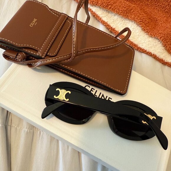 Celine TRIOMPHE Sunglasses in Black - Picture 1 of 10